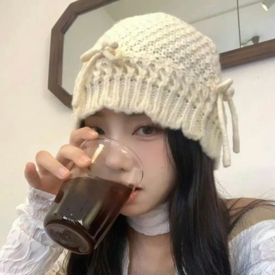 野女孩